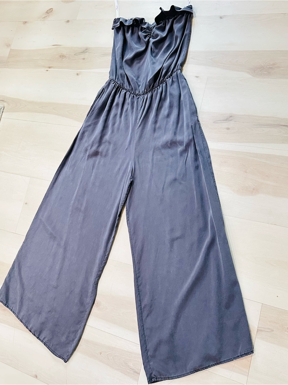 Karina Grimaldi strapless silk jumpsuit M elastic waist ruffled neckline - Picture 6 of 13